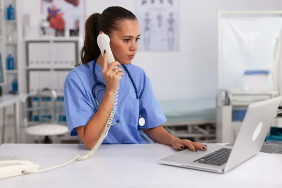 Donna, the phone assistant for your medical secretariat